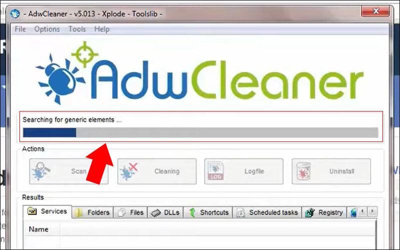 AdwCleaner đang chạy chương tr&igrave;nh qu&eacute;t